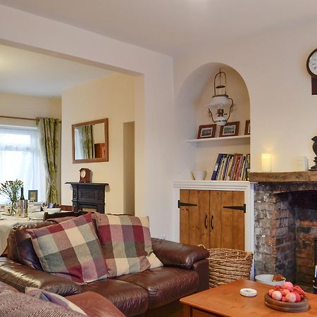 אברגאבני Rhonas Cottage מראה חיצוני תמונה
